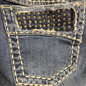 Miss Me Boot Rhinestones Distressed jeans 31 thumbnail 6