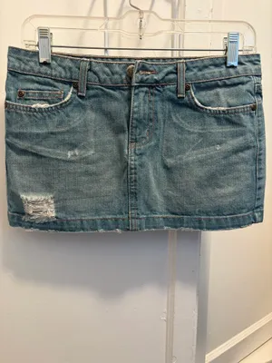 Vintage Y2K Lux Low Rise Blue Denim Mini Skirt Distressed Women Size 26 thumbnail 6