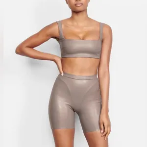 SKIMS Faux Leather Scoop Neck Bra Women‎ 4X Oxide New Matte Stretch Bralette thumbnail 2