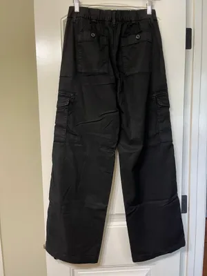 American Eagle Black Cargo Pants thumbnail 2