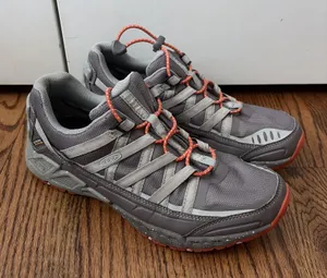Keen Women's Versatrail Waterproof Hiking Shoes Shark/Tiger Lily Sz 10 US thumbnail 1