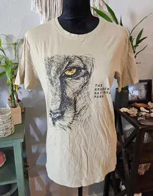 Kool Africa ‘Cougar National Park’ Tee men’s size medium thumbnail 1