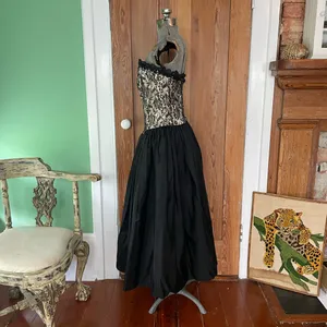 Vntg Gunne Sax Lace Corset Style Sweetheart Ruffled Strapless Gown 11/Modern 6 thumbnail 7
