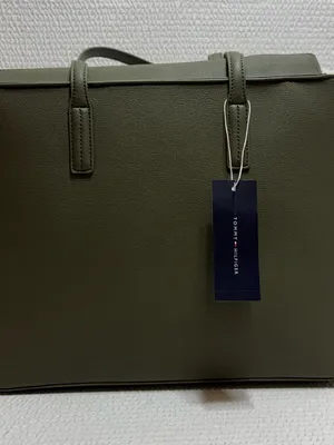 Tommy Hilfiger Olive Green Leather Tote Bag thumbnail 3