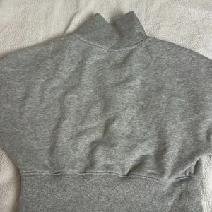 Offline by Aerie Sz MGray cropped Half-Zip Women's Sweatshirt thumbnail 5