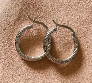 Twist Sterling Silver Hoop thumbnail 1