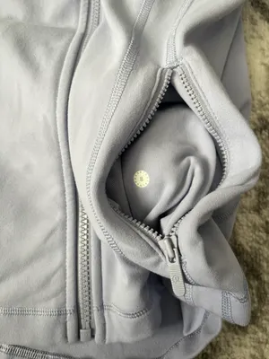 Lululemon Define Jacket thumbnail 3