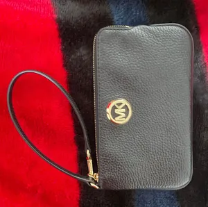 Michael Kors Wristlet thumbnail 1
