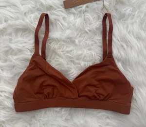 Skims Fits Everybody Crossover Bralette Bronze Size XXS thumbnail 1
