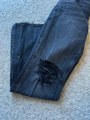 American eagle ripped black jeans  thumbnail 4