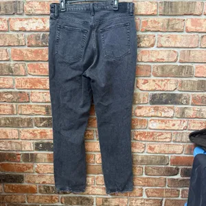 Abercrombie & Fitch 90s Straight Ultra High Rise Black Distressed Jeans Sz 14 32 thumbnail 4