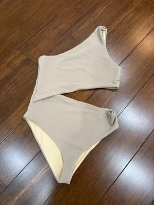 Beach Riot Celine One-Shoulder ribbed Cutout Swimsuit in tan, M thumbnail 4