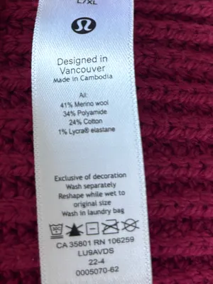 Merino Wool Ribbed Beanie Hat - Raspberry thumbnail 4