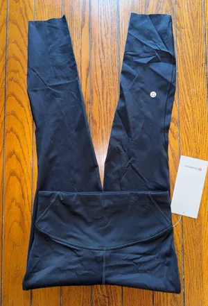 Lululemon Base Pace High Rise 25” Black Size 6 NWT thumbnail 1