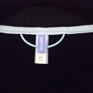 GAP Body Black Athletic Zip Vest Women’s Size S | Workout Running Gym Vest thumbnail 3