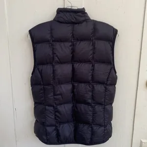 Eddie Bauer First Ascent Whittaker Mountain EB800 Down Puffer Vest Women Medium thumbnail 4