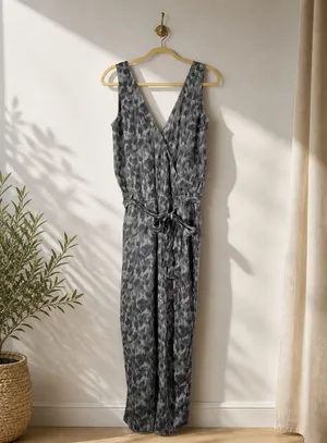 Anthropologie Cloth & Stone sleeveless animal print jumpsuit Sz M thumbnail 3