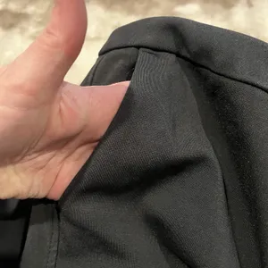 Lululemon Pants Womens 6 Black City Trek Trouser GUC See Pics thumbnail 9