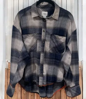 BDG Urban Outfitters Blue and Grey Plaid‎ Oversized Flannel Top Size S thumbnail 1