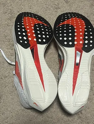 Nike ZoomX Vaporfly Next% 3 EK Shoes "Eliud Kipchoge Paris 5K" FD6556-100 thumbnail 3