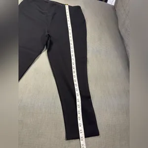 Jones New York (JNY) Black Crop Leggings / Pants - Size Large thumbnail 4