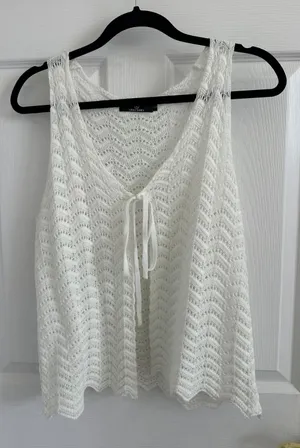 Lillusory White Crochet Knit Tie Front Sleeveless Top Chevron Pointelle Large thumbnail 1