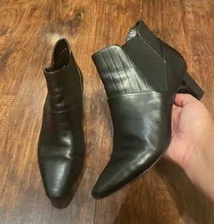 Donald J Pliner Fate leather ankle booties thumbnail 1