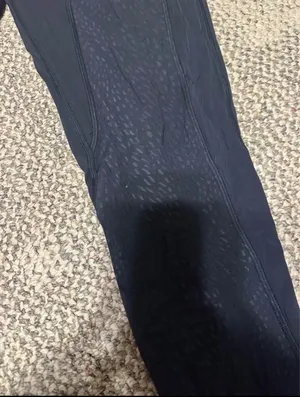 Women size 10 Lululemon cropped leggings thumbnail 3