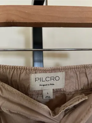 Anthropologie Pilcro Utility Shorts Bubble Hem Elastic Waist Tan Khaki Large‎ thumbnail 3