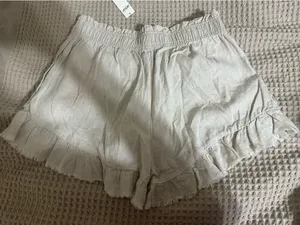 Aerie ruffle shorts thumbnail 2
