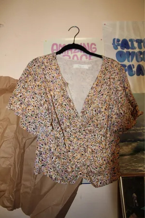 Floral Blouse ASTR The Label M thumbnail 2