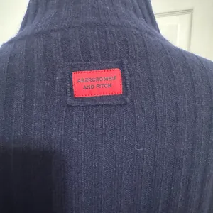 Vintage Abercrombie & Fitch Lambswool Blend Funnel Neck Sweater 90s Y2K Medium thumbnail 7