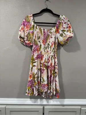 Angie Floral Puff-Sleeve V-Neck Mini Dress in Pink and Green thumbnail 5