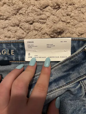 American Eagle Outfitters Mom Jeans - Medium Blue thumbnail 2