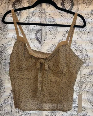 Sienna Sky Cream‎ And Blue Floral Tank Top Size Large thumbnail 1