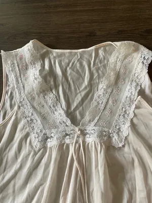 Vintage Astor One Nightgown Slip, Very Light Pink w/Floral Lace Design, Medium * thumbnail 2