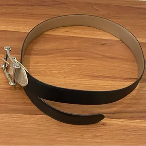 LAUREN Ralph Lauren Black & Gold Leather Reversible Women’s Belt Waist 29.5-33.5 thumbnail 5