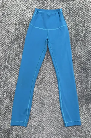 Lululemon Womens Wunder Train Hawaiian Blue HR Tight Pockets Size 0 thumbnail 1