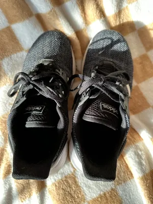 Adidas Sneakers thumbnail 6