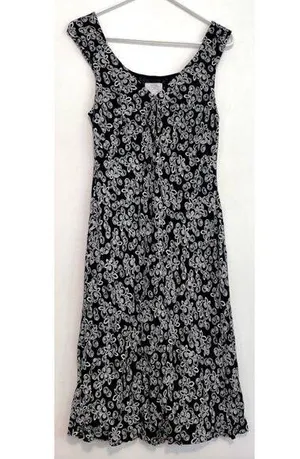 ANN TAYLOR LOFT Black White Rose Floral Print V-Neck Sleeveless Midi Shift Dress thumbnail 1