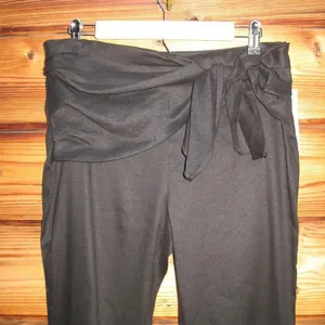 NWT Black Linen Blend Cropped High Waist Pants thumbnail 4