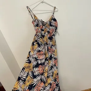 NEW NWT IRIS DISCOVERY Print Tank Maxi Dress Navy Blue Palm Leaf Leaves Floral S thumbnail 10
