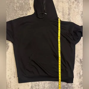 Women’s NWT Halara Hoodie with Open Back thumbnail 7