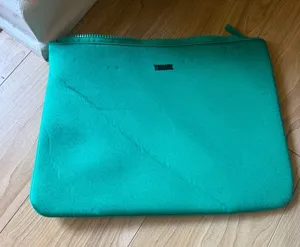 triangl swimwear Zip Pouch Green thumbnail 1