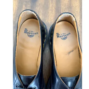 Dr. Martens Siano Black Leather Pointed Toe Oxford Shoes Womens Size 6 thumbnail 9