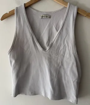 Abercrombie & Fitch‎ White Ribbed V Neck Crop Tank Top thumbnail 1