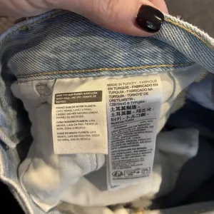 Levis Premium Big E 501 Original Fit Jeans Light Wash Denim Womens W27 L31 (30) thumbnail 7