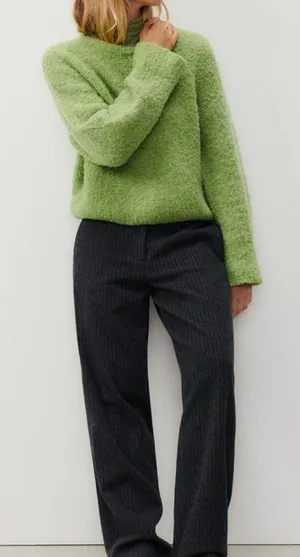 American Vintage Women's Zolly Jumper Wool Sweater in Spring Green Size XS/S thumbnail 1