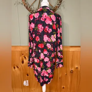 Victoria's Secret Floral Cozy Gown. Size M thumbnail 4