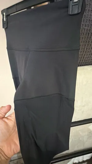 lululemon athletica Black High-Rise Performance Leggings thumbnail 2